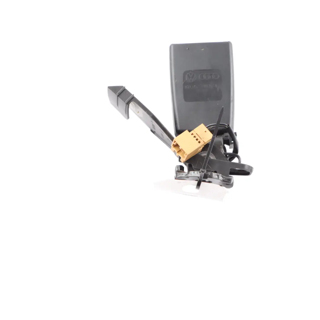 Hebilla Del Cinturón De Seguridad Trasero Derecho para Audi A6 C7 con número de pieza 4G0857740B Audi A6 C7 Hebilla Del Cinturón De Seguridad Trasero Derecho - SKU 4G0857740B - Número de pieza 4G0857740B