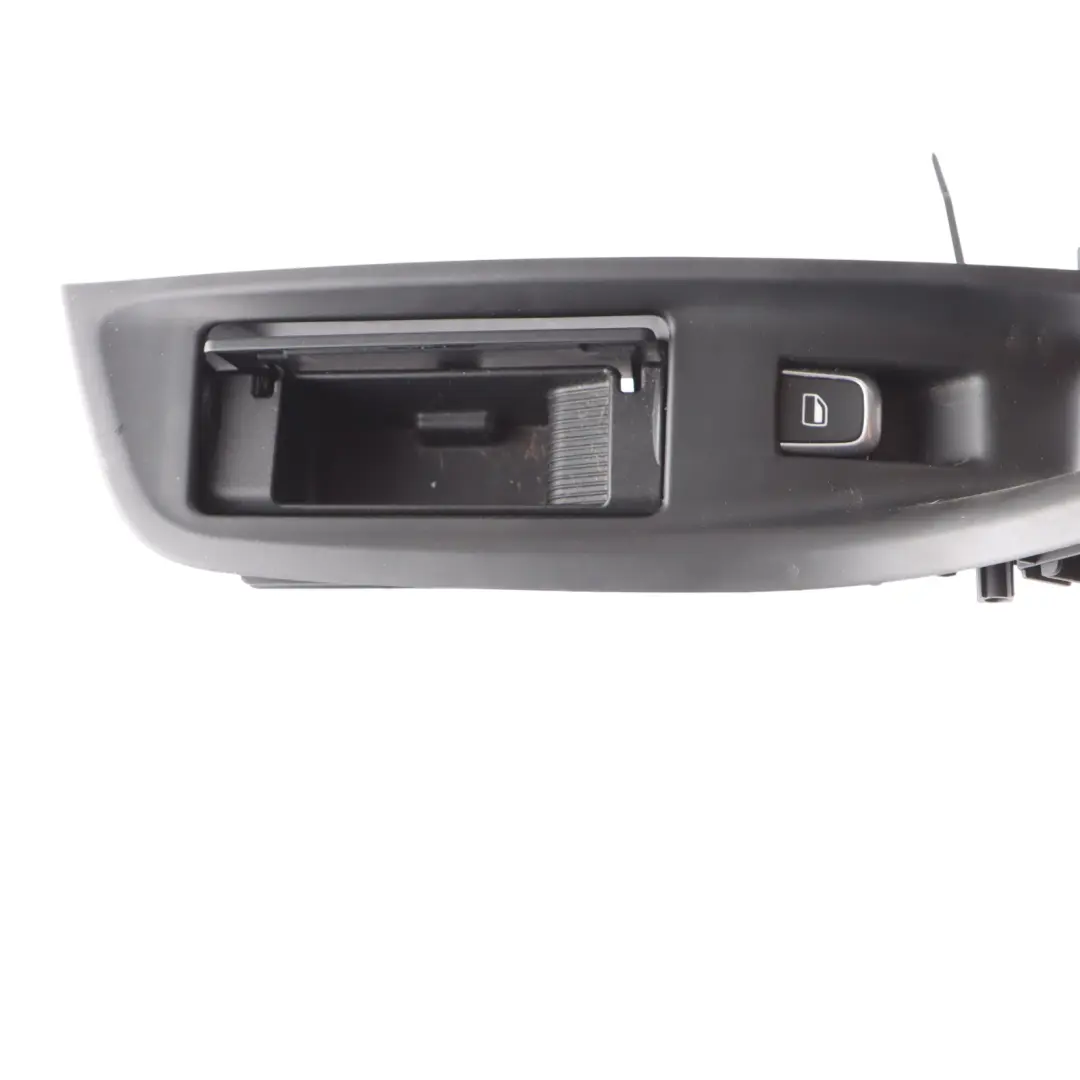 Trasero Puerta Tirador Embellecedor Panel Izquierdo para Audi A6 C7 con número de pieza 4G0867371 Audi A6 C7 Trasero Puerta Tirador Embellecedor Panel Izquierdo - SKU 4G0867371 - Número de pieza 4G0867371