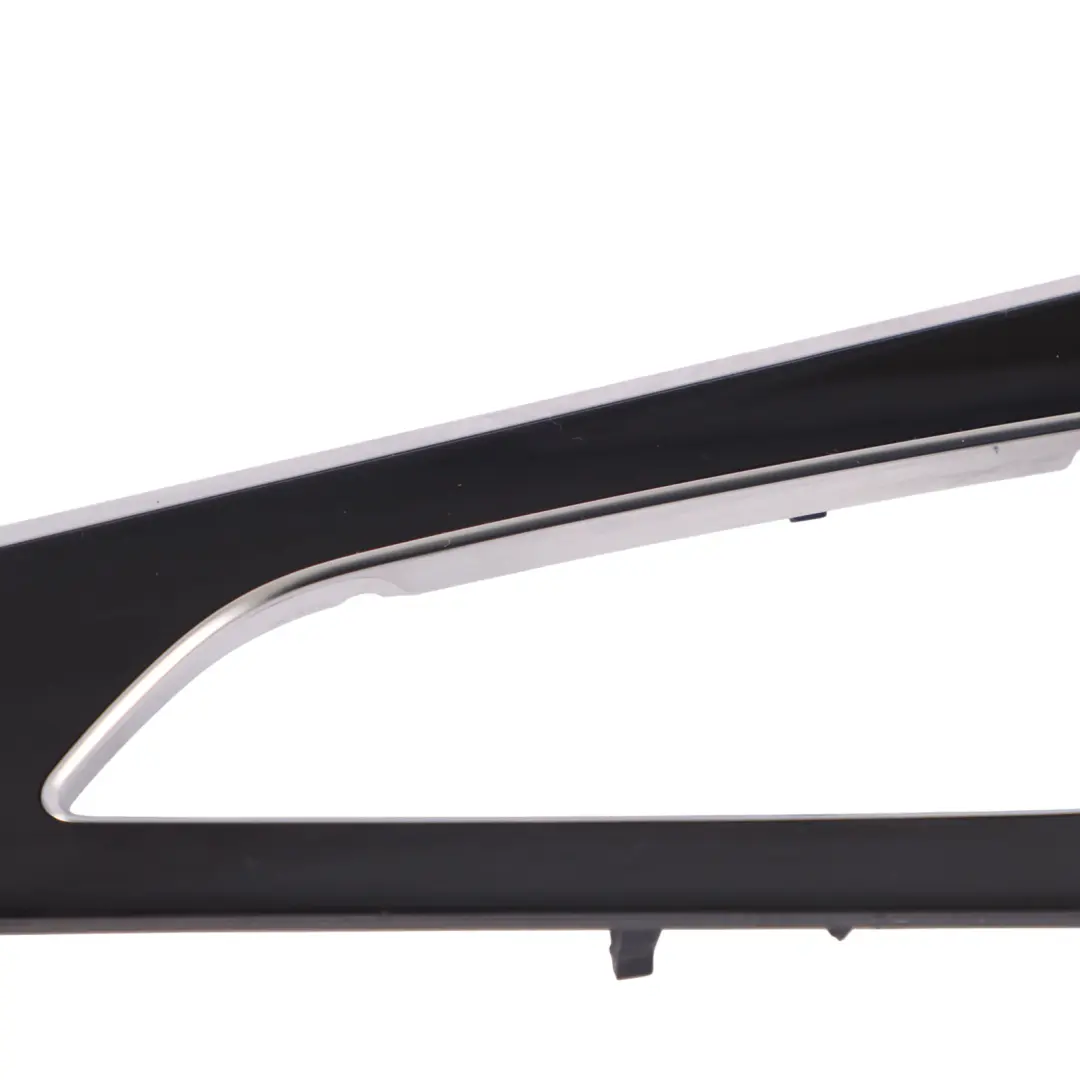 Embellecedor del asa de la puerta delantera izquierda para Audi A6 C7 con número de pieza 4G0867409R Audi A6 C7 Embellecedor del asa de la puerta delantera izquierda - SKU 4G0867409R - Número de pieza 4G0867409R