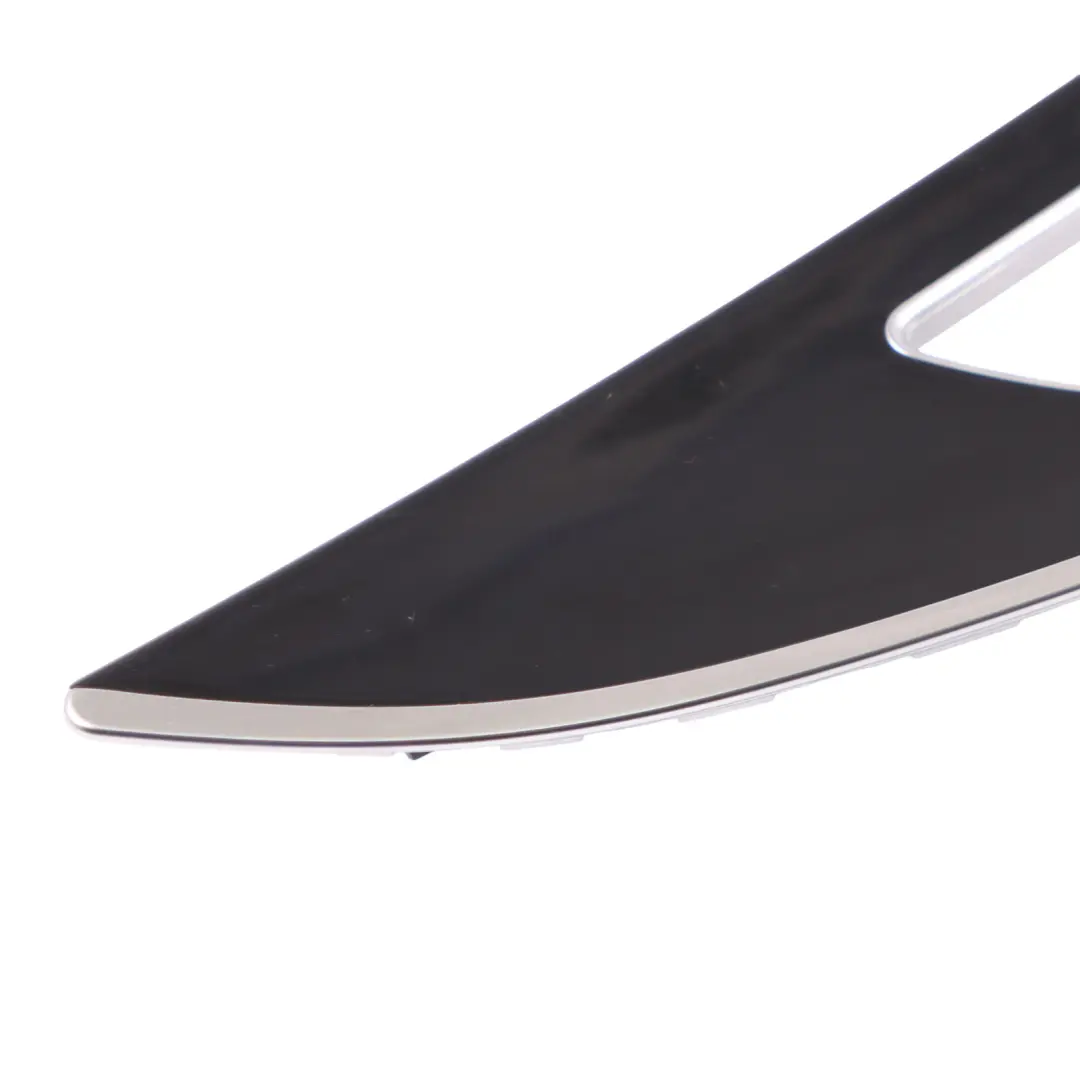 Puerta Delantera Asidero Embellecedor Envolvente Derecha para Audi A6 C7 con número de pieza 4G0867410R Audi A6 C7 Puerta Delantera Asidero Embellecedor Envolvente Derecha - SKU 4G0867410R - Número de pieza 4G0867410R