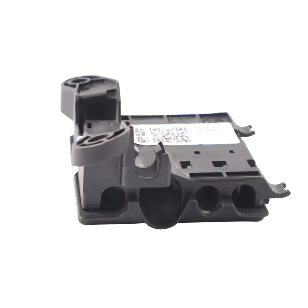 Fusibile Batteria Scatola Giunzione Fusibile Distribuzione per Audi A6 C7 con numero di parte 4G0937517 Audi A6 C7 Fusibile Batteria Scatola Giunzione Fusibile Distribuzione - SKU 4G0937517 - Numero di parte 4G0937517