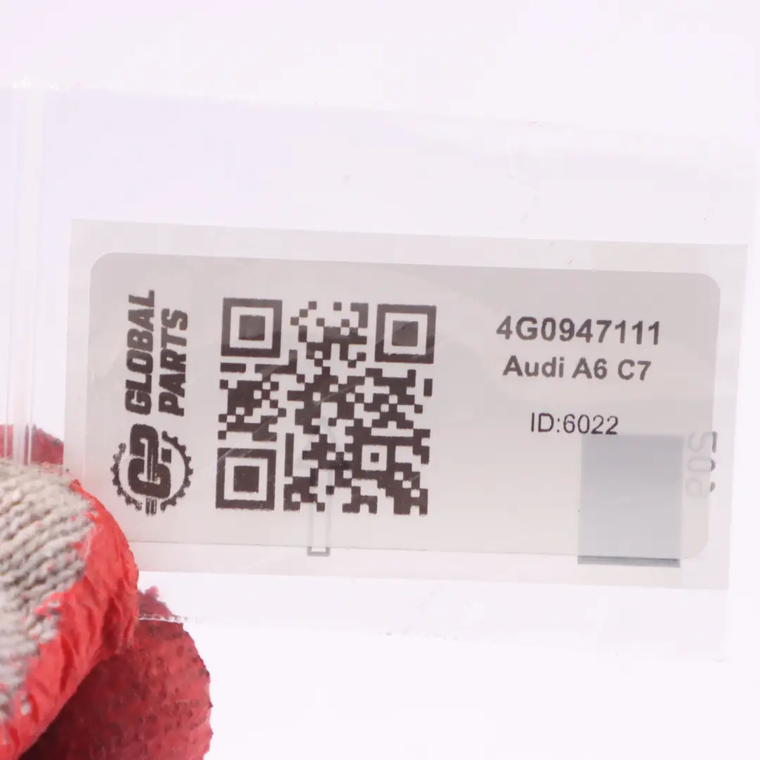 Audi A6 C7 Intérieur Feu de toit arrière Lampe de lecture - SKU 4G0947111 - Numéro de pièce 4G0947111