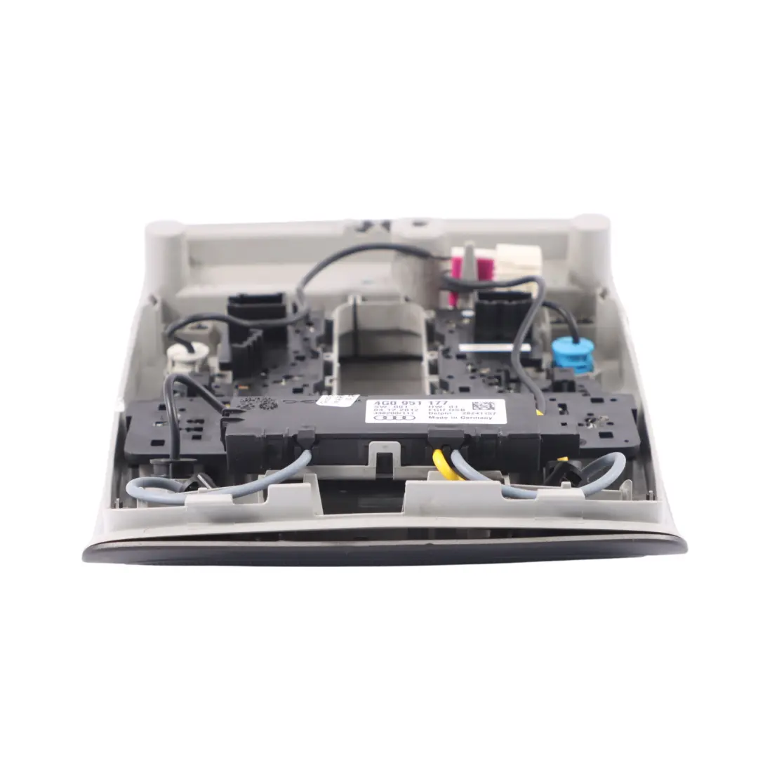 Audi A6 C7 Panneau d'éclairage intérieur toit noir Lampe lecture avant - SKU 4G0947135 - Numéro de pièce 4G0947135