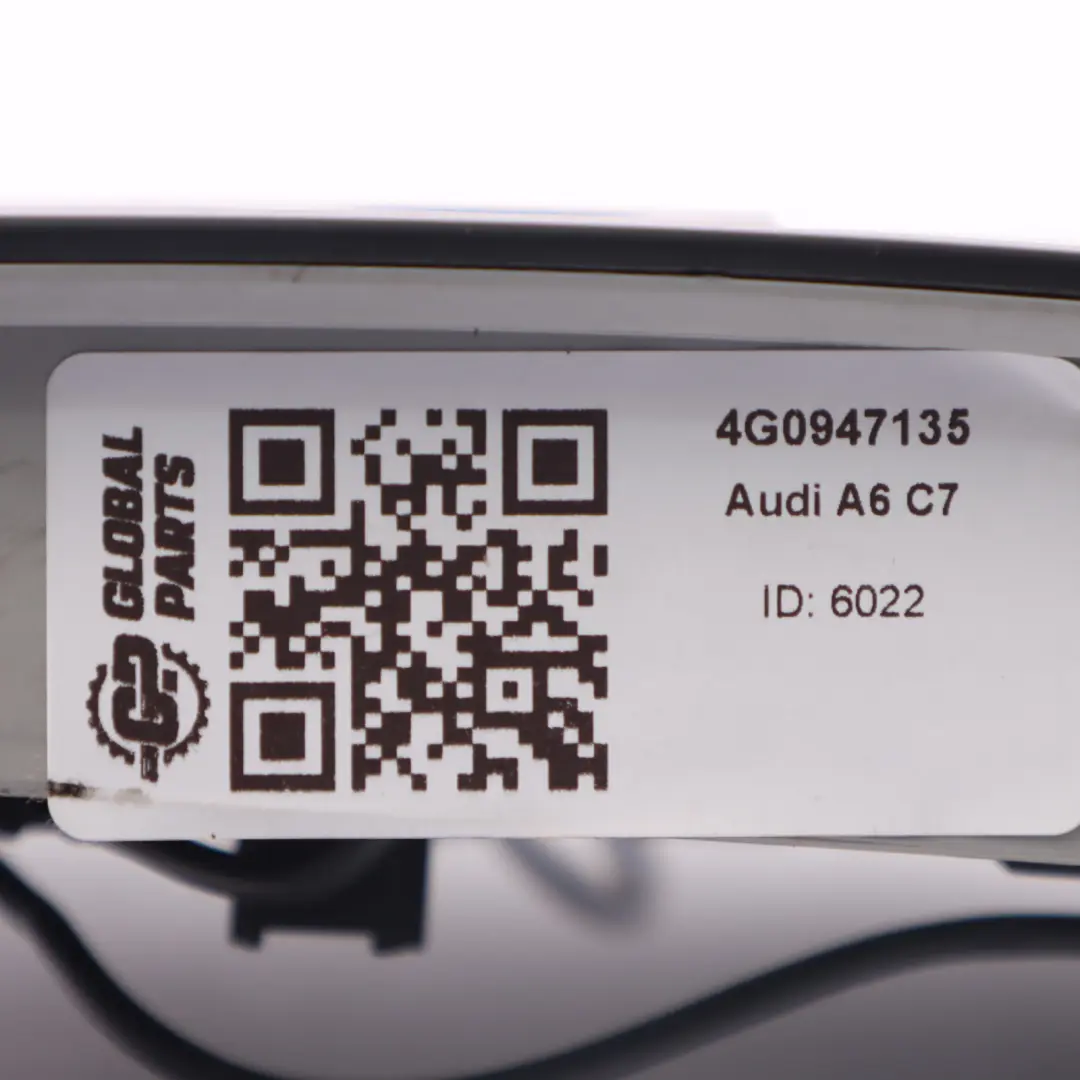 Audi A6 C7 Panneau d'éclairage intérieur toit noir Lampe lecture avant - SKU 4G0947135 - Numéro de pièce 4G0947135