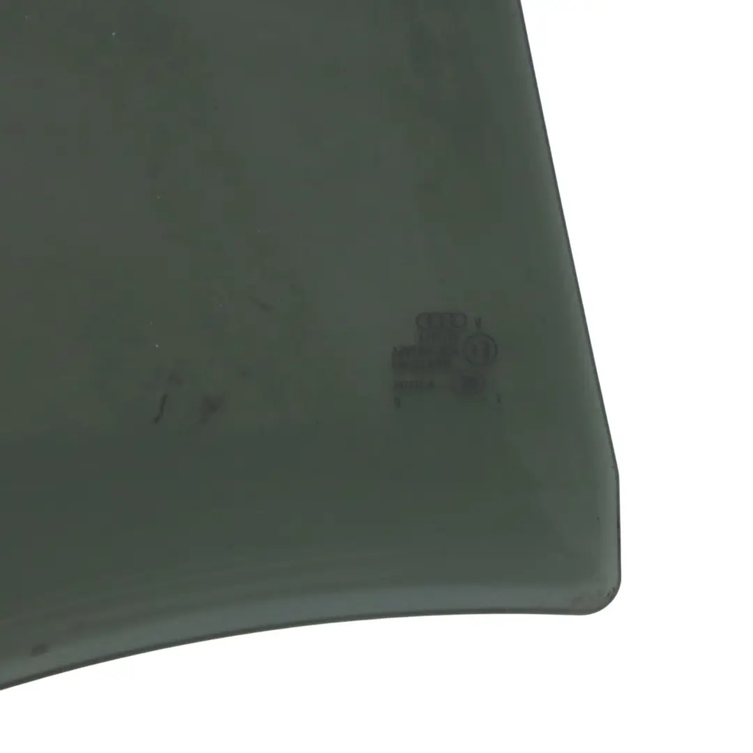 Vitre latérale de porte arrière AS3 teintée gauche pour Audi A6 C7 à propos du numéro de pièce 4G5845205A Audi A6 C7 Vitre latérale de porte arrière AS3 teintée gauche - SKU 4G5845205A - Numéro de pièce 4G5845205A