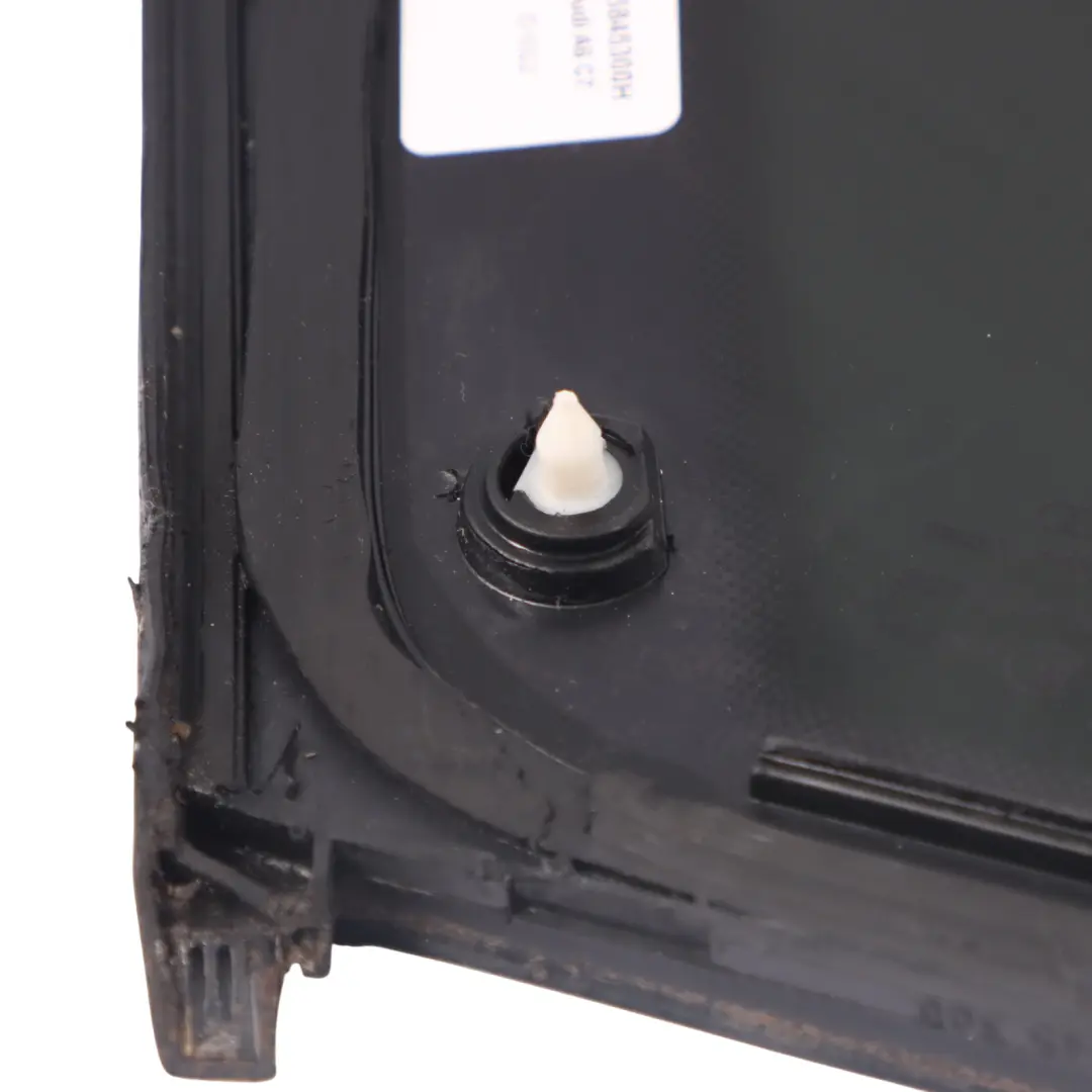 Vidrio Ventana Lateral Trasera Cuarto Triángulo Derecho para Audi A6 C7 con número de pieza 4G5845300H Audi A6 C7 Vidrio Ventana Lateral Trasera Cuarto Triángulo Derecho - SKU 4G5845300H - Número de pieza 4G5845300H