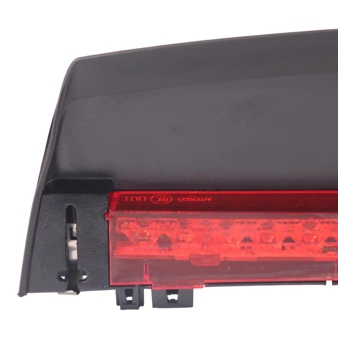 Boot Rear Third Brake Light Stop Lamp to Audi A6 C7 Tailgate with Part number 4G5945097A Audi A6 C7 Tailgate Boot Rear Third Brake Light Stop Lamp - SKU 4G5945097A - Part number 4G5945097A