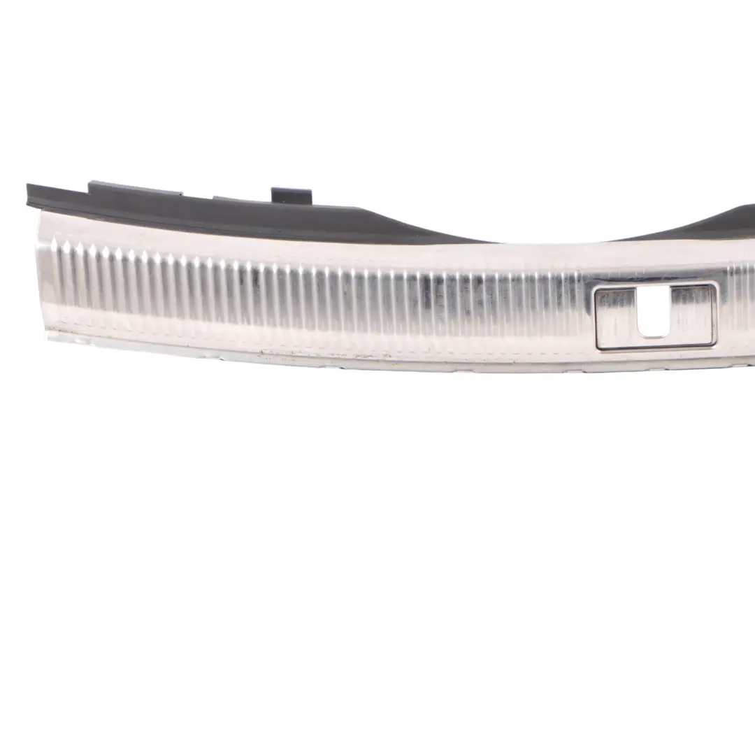 Heckklappen Schloss Abdeckung Chrom für Audi A6 S6 RS6 C7 mit Teilenummer 4G9864483 Audi A6 S6 RS6 C7 Heckklappen Schloss Abdeckung Chrom - SKU 4G9864483 - Teilenummer 4G9864483