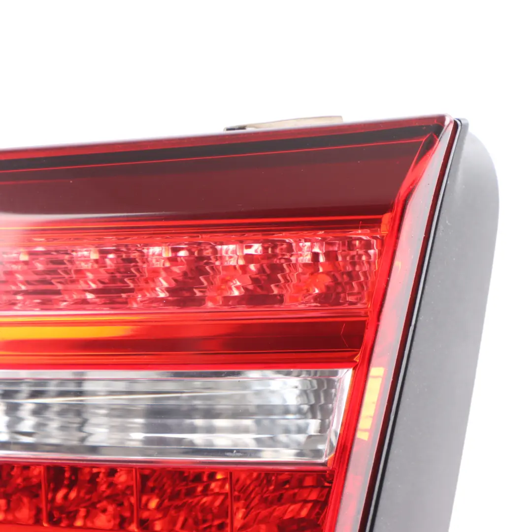 Bootlid Inner Light Lamp Right O/S to Audi A6 C7 Rear Tailgate Hatch with Part number 4G9945094D Audi A6 C7 Rear Tailgate Hatch Bootlid Inner Light Lamp Right O/S - SKU 4G9945094D - Part number 4G9945094D