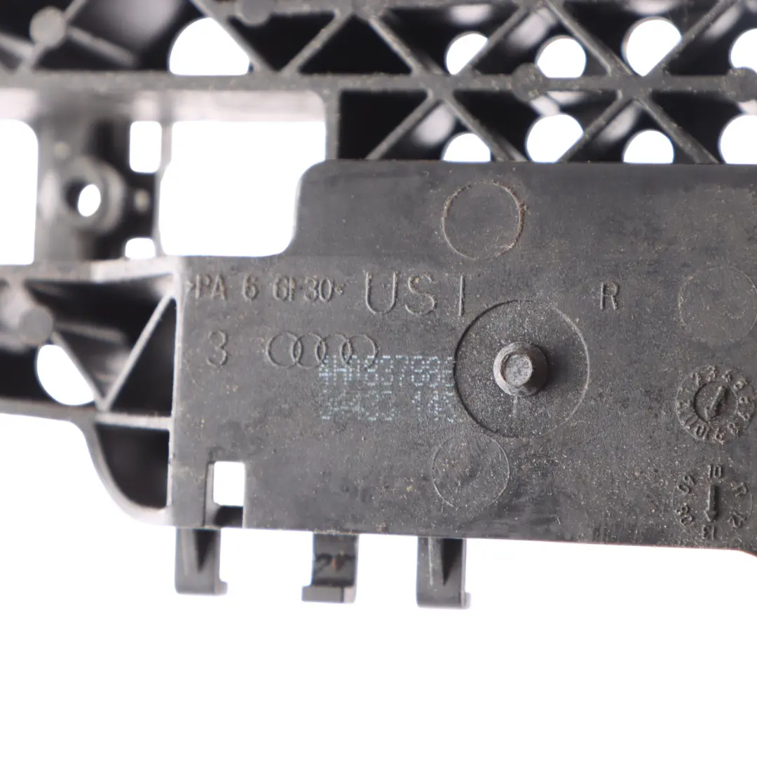 Audi A6 C7 Maniglia porta posteriore Esterno destro montaggio piastra - SKU 4H0837886 - Numero di parte 4H0837886