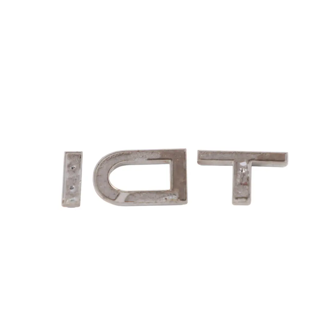Audi Q3 8U Badge de coffre Emblème arrière Lettre TDI Chrome - SKU 4H0853737B - Numéro de pièce 4H0853737B