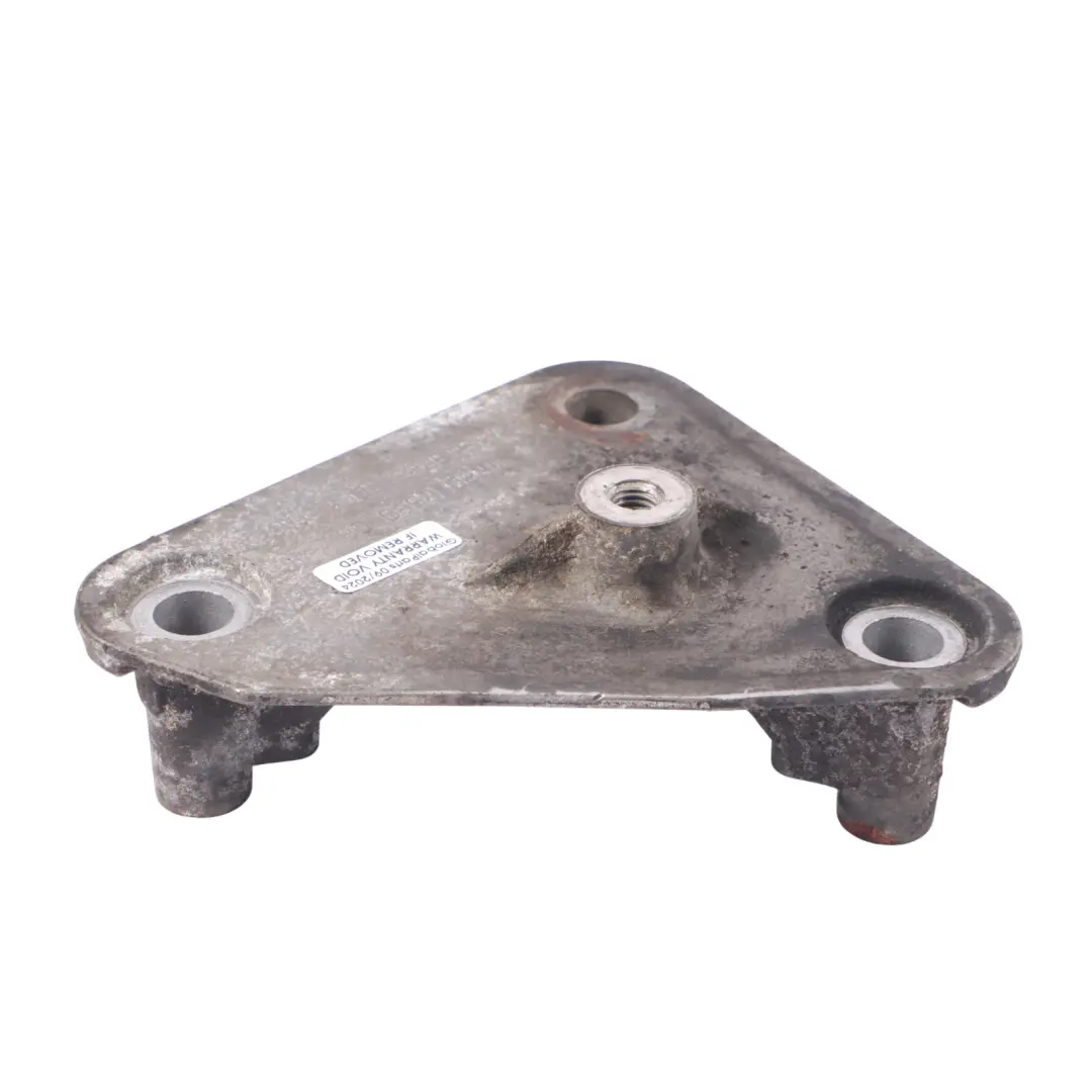  Jaguar XF X250 3.0 AJV6D TDV6 Auxiliary Belt Pulley Bracket Mount - SKU 4R8Q-8680-CB - Part number 4R8Q-8680-CB