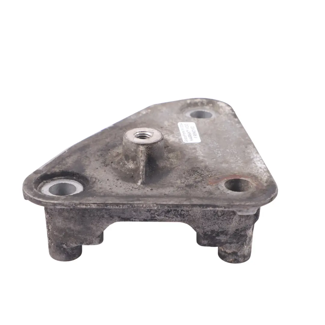  Jaguar XF X250 3.0 AJV6D TDV6 Auxiliary Belt Pulley Bracket Mount - SKU 4R8Q-8680-CB - Part number 4R8Q-8680-CB