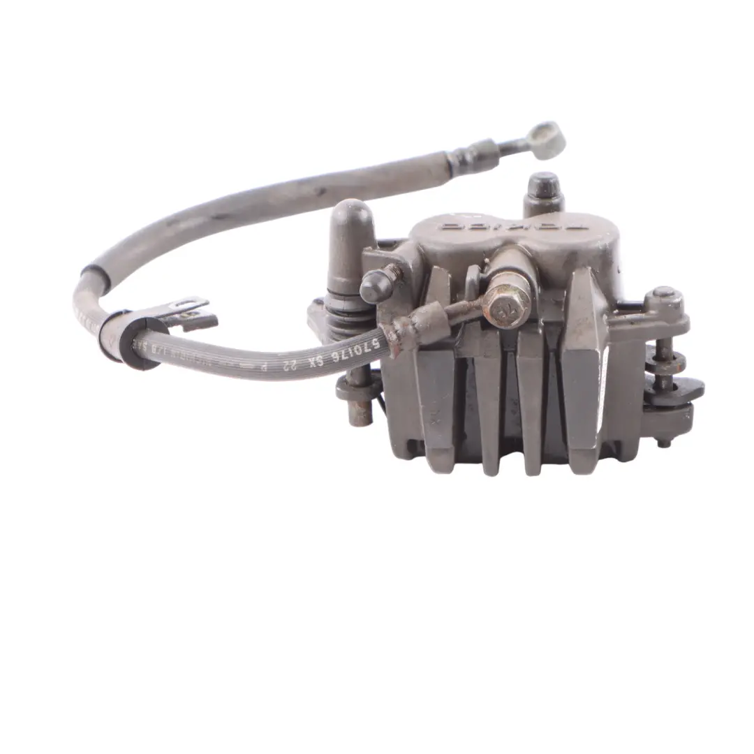 Front Wheel Brake Caliper Unit Set 59100-33D80-000 to Suzuki SV 650S with Part number 5910033D80000 Suzuki SV 650S Front Wheel Brake Caliper Unit Set 59100-33D80-000 - SKU 5910033D80000 - Part number 5910033D80000