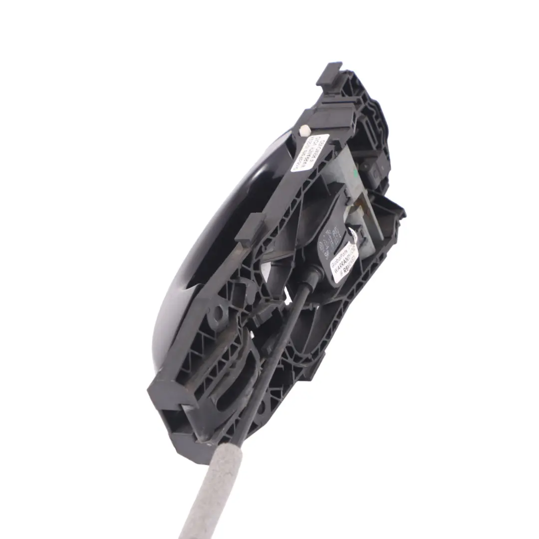 5G Türgriff Hinten Rechts Tiefschwarz - C9X für Volkswagen Golf 7 mit Teilenummer 5G0837206N Volkswagen Golf 7 5G Türgriff Hinten Rechts Tiefschwarz - C9X - SKU 5G0837206N-DBL - Teilenummer 5G0837206N