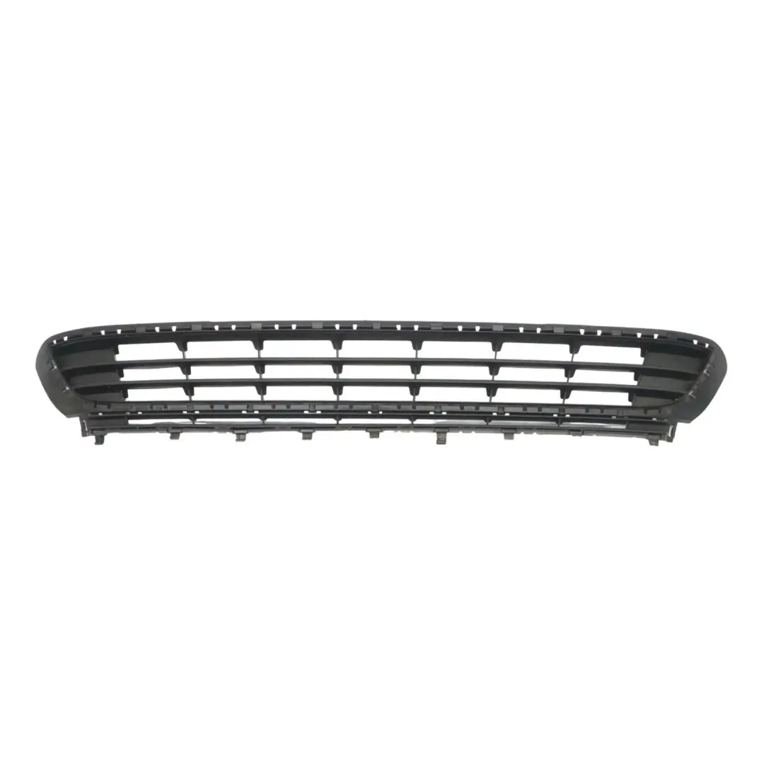 5G Grill Atrapa Dolna Kratka Zderzaka do Volkswagen Golf 7 VII o numerze 5G0853677 Volkswagen Golf 7 VII 5G Grill Atrapa Dolna Kratka Zderzaka - SKU 5G0853677 - Numer Części 5G0853677
