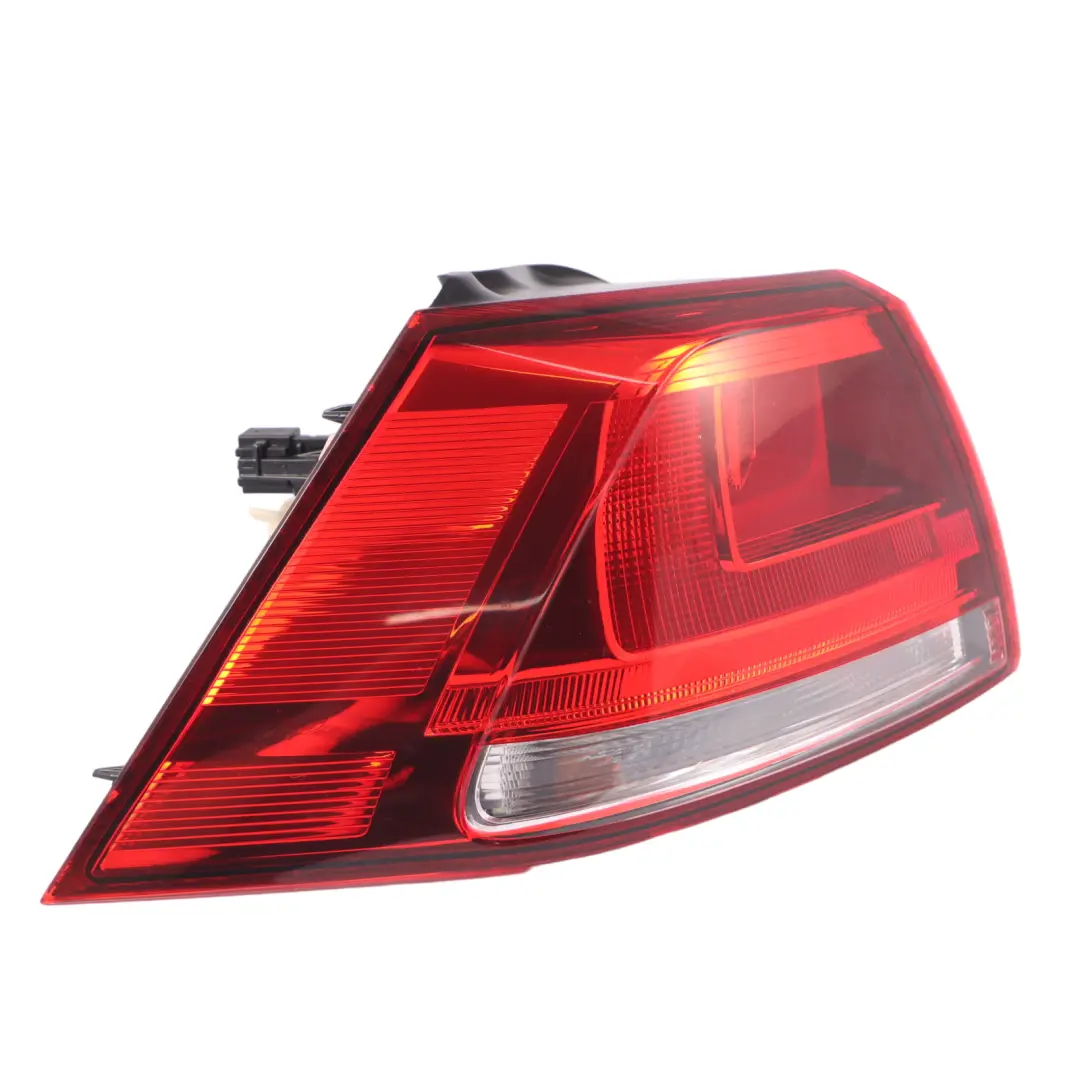 Luz Trasera Exterior Izquierda para VW Volkswagen Golf 7 con número de pieza 5G0945095M VW Volkswagen Golf 7 Luz Trasera Exterior Izquierda - SKU 5G0945095M-1 - Número de pieza 5G0945095M
