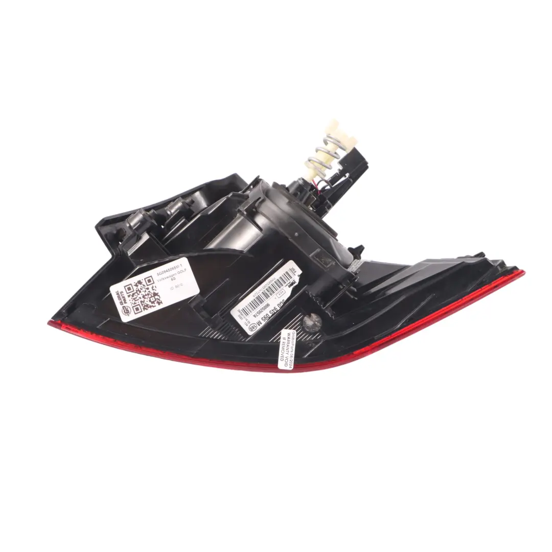 Feu arrière gauche pour VW Volkswagen Golf 7 à propos du numéro de pièce 5G0945095M VW Volkswagen Golf 7 Feu arrière gauche - SKU 5G0945095M-1 - Numéro de pièce 5G0945095M