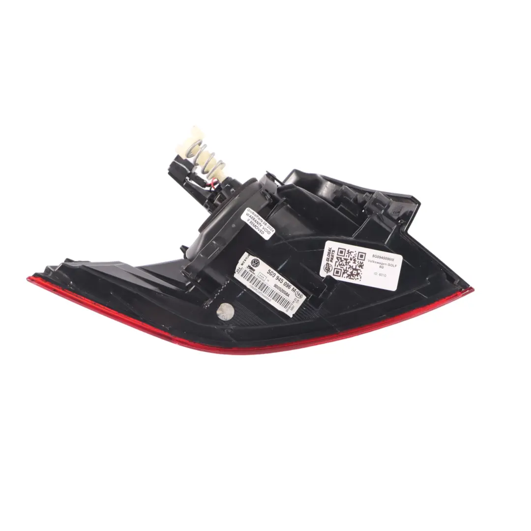 Fanale posteriore esterno destro per VW Volkswagen Golf 7 con numero di parte 5G0945096M VW Volkswagen Golf 7 Fanale posteriore esterno destro - SKU 5G0945096M - Numero di parte 5G0945096M