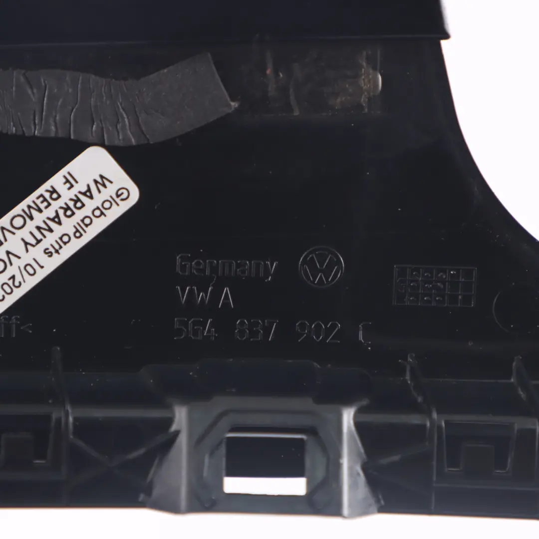 Porta Anteriore Telaio Finestra Destra Pannello Copertura per VW Golf 7 con numero di parte 5G4837890B VW Golf 7 Porta Anteriore Telaio Finestra Destra Pannello Copertura - SKU 5G4837890B - Numero di parte 5G4837890B