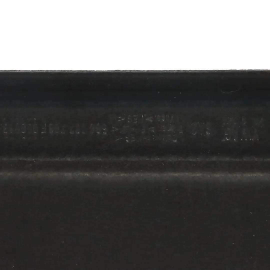 Volkswagen Golf 5G Panneau de couverture de coffre Noir - SKU 5G6867769F - Numéro de pièce 5G6867769F