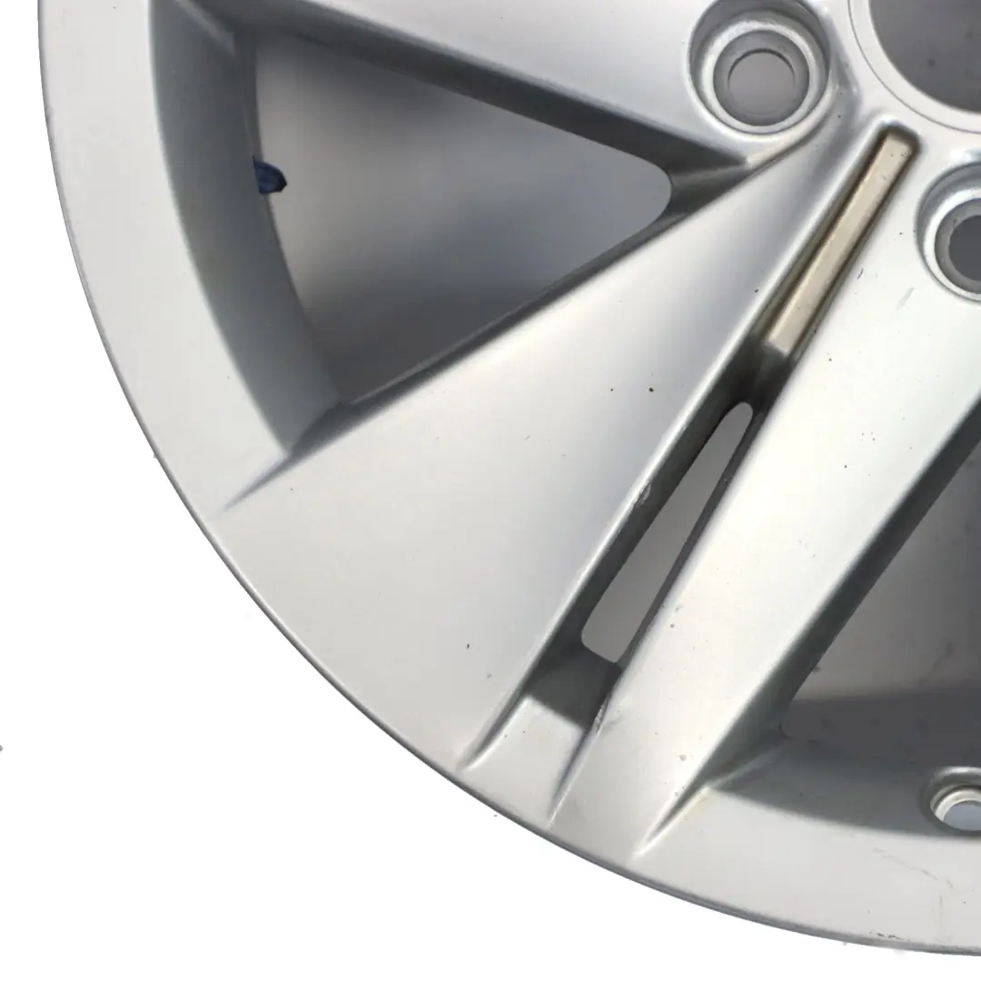 Mk8 Llanta de aleación plateada 16" ET:48 7J para VW Volkswagen Golf con número de pieza 5H0601025 VW Volkswagen Golf Mk8 Llanta de aleación plateada 16" ET:48 7J - SKU 5H0601025-2 - Número de pieza 5H0601025