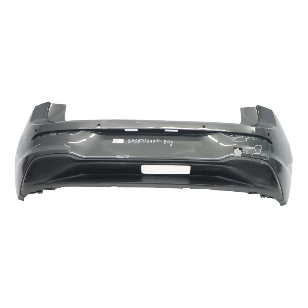 Mk8 Zderzak Tylny Dolphin Grey Szary Metalik - C7Q do Volkswagen VW Golf o numerze 5H6807417P Volkswagen VW Golf Mk8 Zderzak Tylny Dolphin Grey Szary Metalik - C7Q - SKU 5H6807417P-DOG - Numer Części 5H6807417P