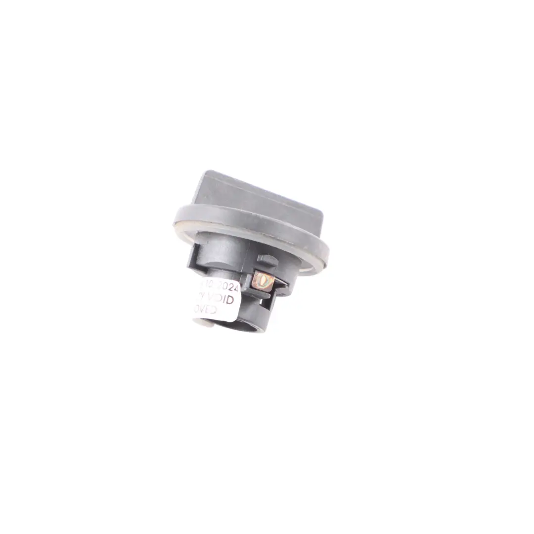 VW Volkswagen Golf 5 Headlight Bulb Holder Socket Left Right N/O/S - SKU 5M0953123A - Part number 5M0953123A