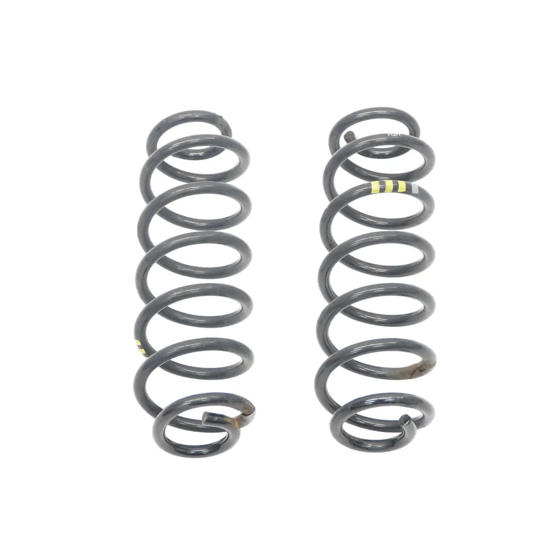 Juego suspensión muelle helicoidal trasero izquierdo derecho para Audi Q3 con número de pieza 5N0511115C Audi Q3 Juego suspensión muelle helicoidal trasero izquierdo derecho - SKU 5N0511115C - Número de pieza 5N0511115C