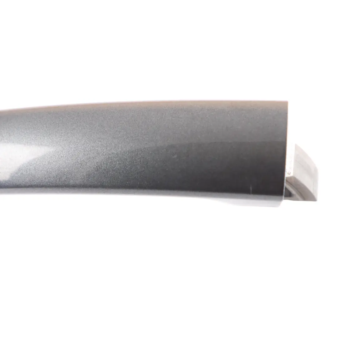 Seat Ibiza 6J Tirador Puerta Delantero Derecho Gris Monsoon X7R - SKU 5N0837205M-MOG - Número de pieza 5N0837205M