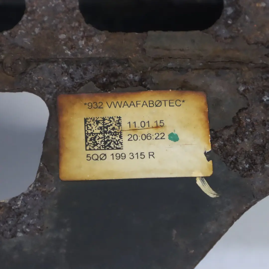 Sottotelaio dell'asse anteriore Supporto motore per Volkswagen VW Golf 7 con numero di parte 5Q0199315R Volkswagen VW Golf 7 Sottotelaio dell'asse anteriore Supporto motore - SKU 5Q0199315R - Numero di parte 5Q0199315R