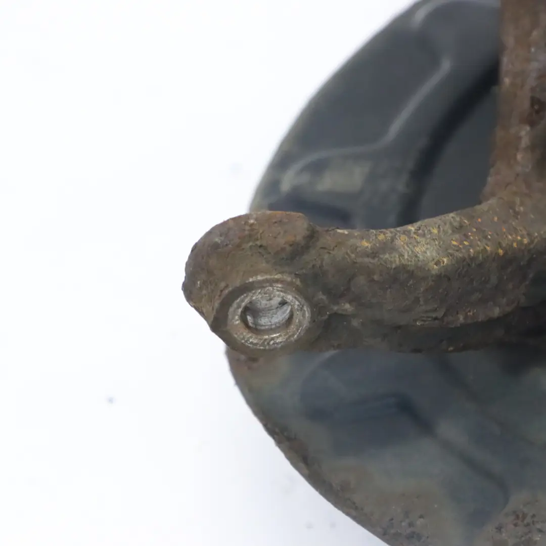 Wspornik Piasta Koła Lewy Przód do Volkswagen Golf Mk7 o numerze 5Q0407255P Volkswagen Golf Mk7 Wspornik Piasta Koła Lewy Przód - SKU 5Q0407255P - Numer Części 5Q0407255P