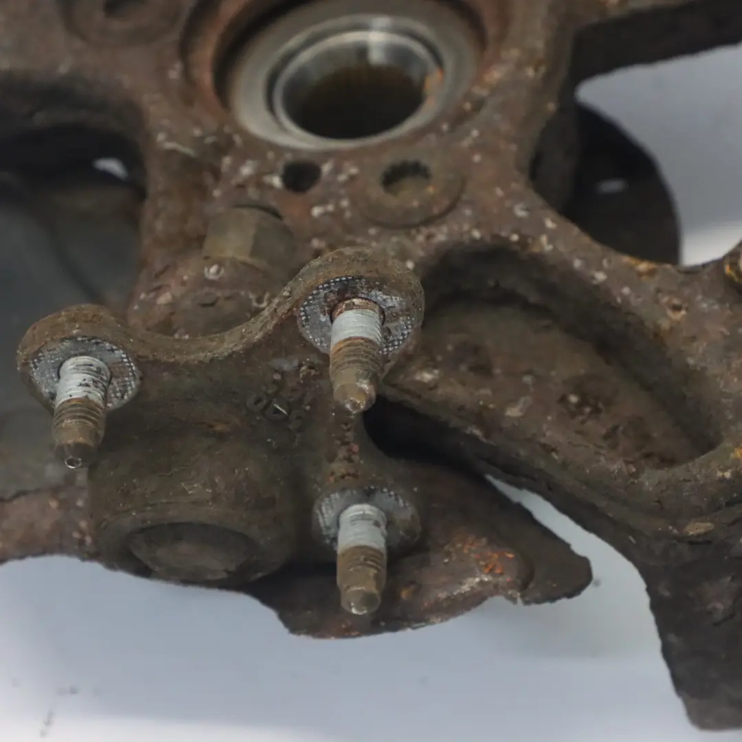Volkswagen Golf Mk7 Cubo de rueda delantero izquierdo Suspensión - SKU 5Q0407255P - Número de pieza 5Q0407255P