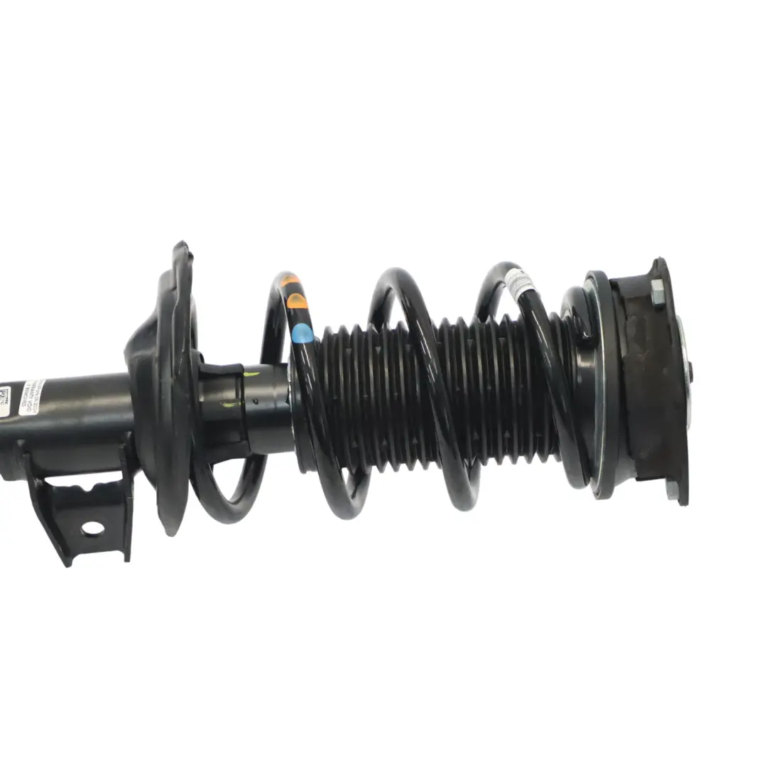 Audi Q2 GA 1.5 TSI Pata de Suspensión Delantera Izquierda Muelle Puntal Soporte - SKU 5Q0413031KA-1 - Número de pieza 5Q0413031KA