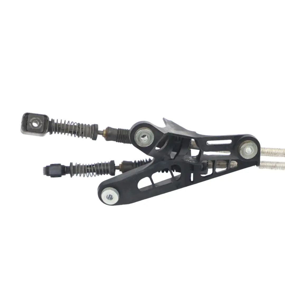 Wybierak Lewarek Zmiany Biegów Linki Mechanizm 5 Biegów do VW Golf 7 o numerze 5Q0711049 VW Golf 7 Wybierak Lewarek Zmiany Biegów Linki Mechanizm 5 Biegów - SKU 5Q0711049 - Numer Części 5Q0711049