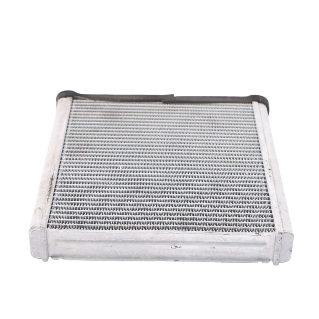 Volkswagen Golf 5G Wärmetauscher Matrix A/C Kühler - SKU 5Q0819031A - Teilenummer 5Q0819031A