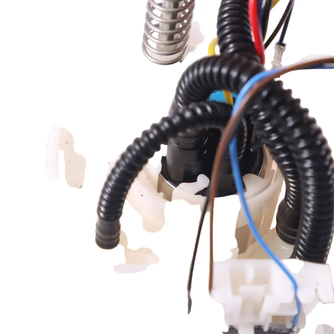 5G Pompa Paliwa do VW Volkswagen Golf VII 7 o numerze 5Q0919050H VW Volkswagen Golf VII 7 5G Pompa Paliwa - SKU 5Q0919050H - Numer Części 5Q0919050H