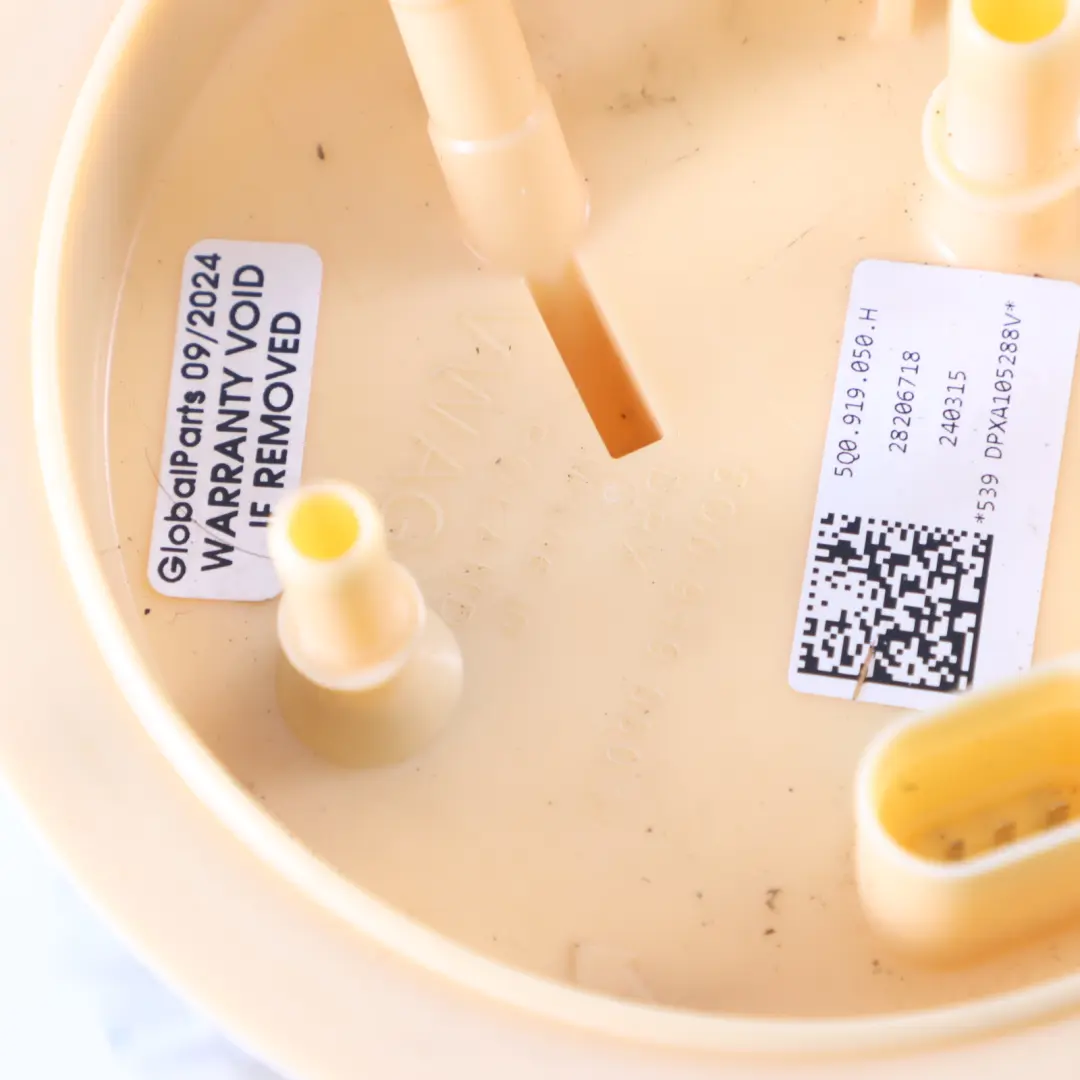 5G Pompa Paliwa do VW Volkswagen Golf VII 7 o numerze 5Q0919050H VW Volkswagen Golf VII 7 5G Pompa Paliwa - SKU 5Q0919050H - Numer Części 5Q0919050H