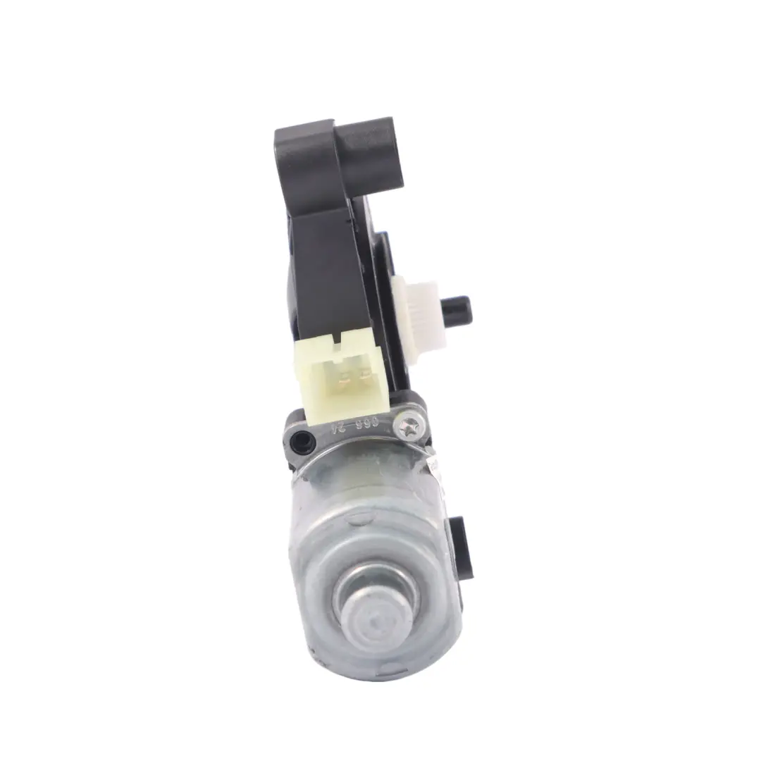 Unidad de control del motor elevalunas delantero izquierdo para Audi Q2 GA con número de pieza 5Q0959801 Audi Q2 GA Unidad de control del motor elevalunas delantero izquierdo - SKU 5Q0959801 - Número de pieza 5Q0959801