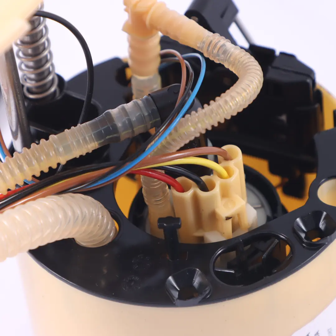 8Y TT FV Benzin Motor Kraftstoff Tank Geber Pumpe für Audi Q2 GA A3 mit Teilenummer 5WA919051A Audi Q2 GA A3 8Y TT FV Benzin Motor Kraftstoff Tank Geber Pumpe - SKU 5WA919051A - Teilenummer 5WA919051A