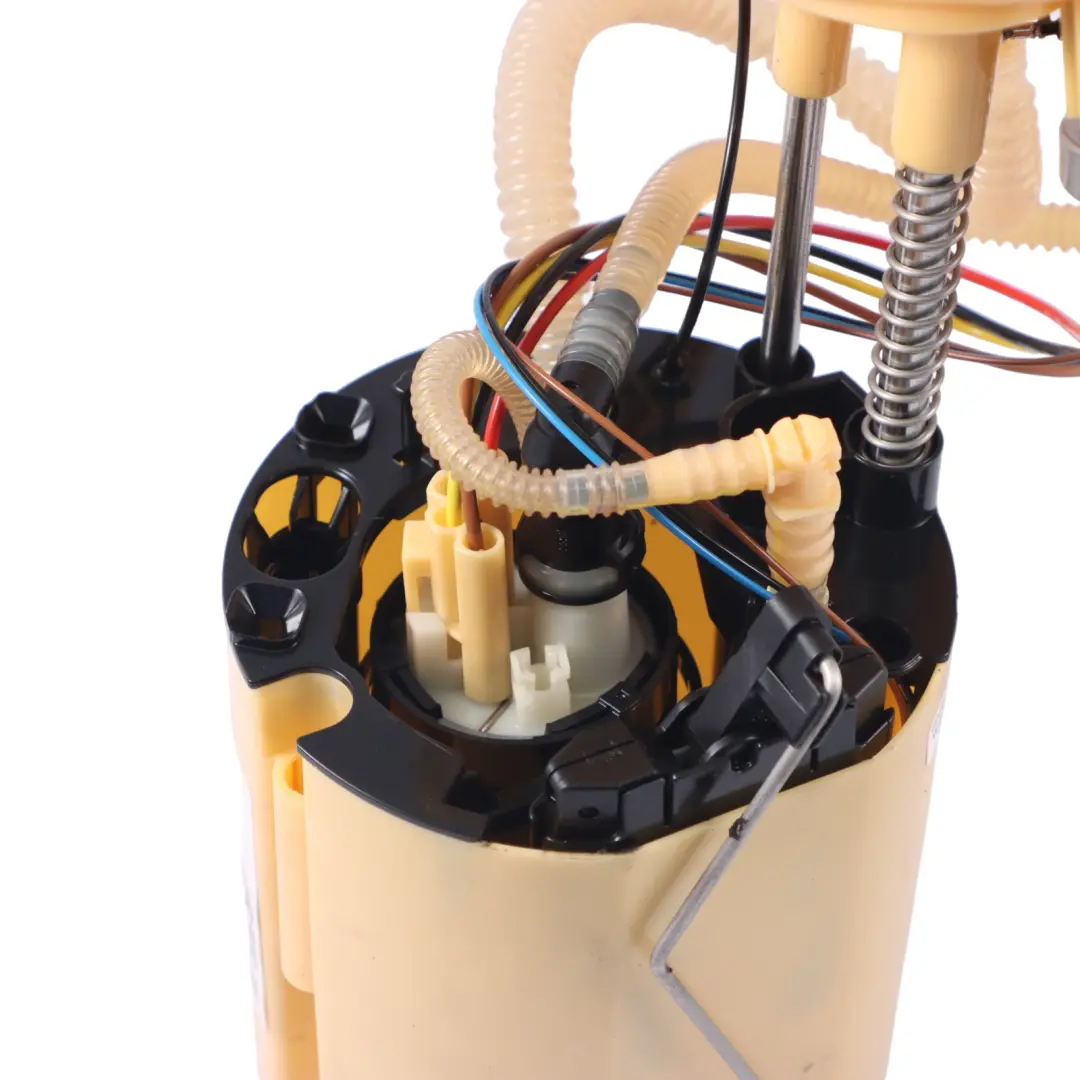 8Y TT FV Bomba De Depósito De Gasolina para Audi Q2 GA A3 con número de pieza 5WA919051A Audi Q2 GA A3 8Y TT FV Bomba De Depósito De Gasolina - SKU 5WA919051A - Número de pieza 5WA919051A