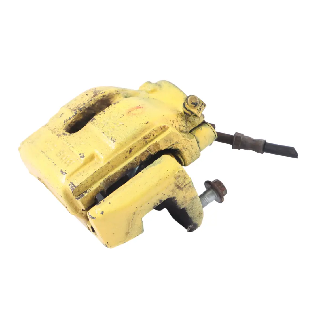 Front Brake Caliper Housing Carrier Right O/S to BMW Z4 E85 E86 with Part number 6765882 BMW Z4 E85 E86 Front Brake Caliper Housing Carrier Right O/S - SKU 6765882-1 - Part number 6765882