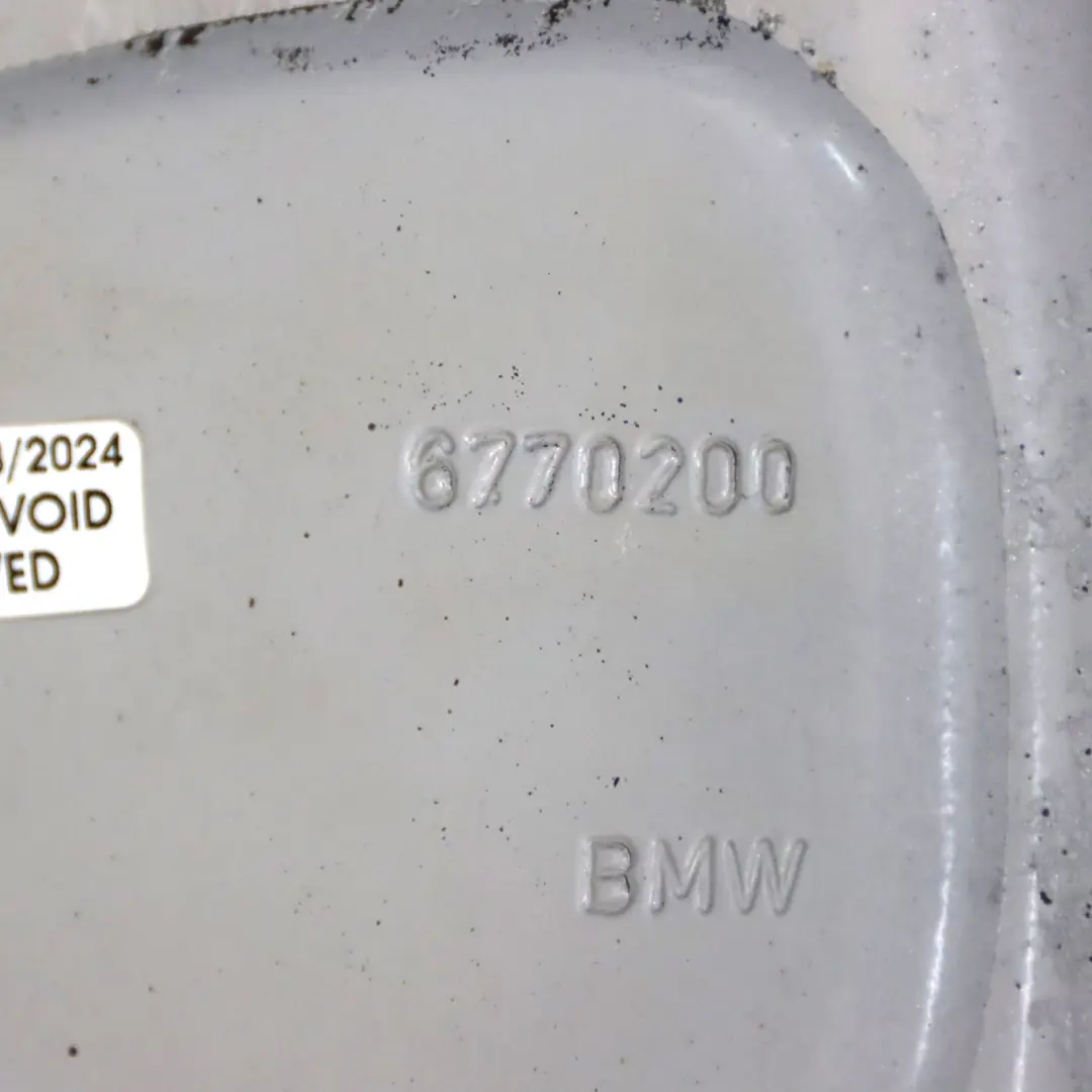 Llanta de aleación de plata 18 "ET:46 8.5J Star Spoke 209 para BMW X5 E70 con número de pieza 6770200 BMW X5 E70 Llanta de aleación de plata 18 "ET:46 8.5J Star Spoke 209 - SKU 6770200-1 - Número de pieza 6770200