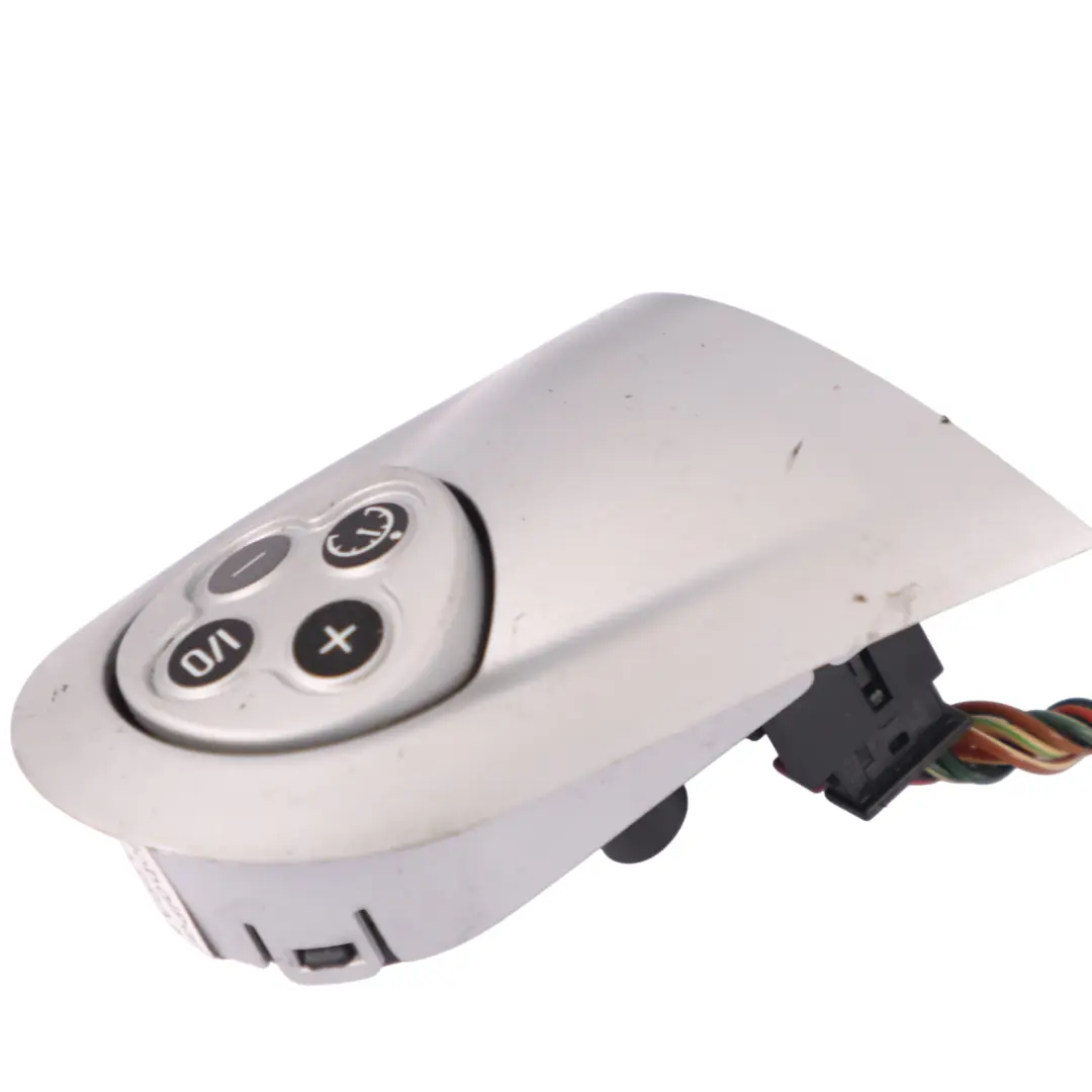 Commandes au volant Multifonctions pour Mini Cooper R55 R56 R57 à propos du numéro de pièce 6773645 Mini Cooper R55 R56 R57 Commandes au volant Multifonctions - SKU 6773645-4 - Numéro de pièce 6773645