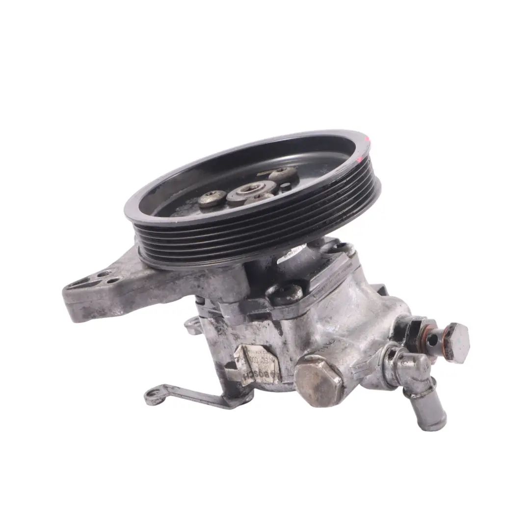 M57N2 Power Steering Pump to BMW E60 E61 E63 E64 LCI with Part number 6774698 BMW E60 E61 E63 E64 LCI M57N2 Power Steering Pump - SKU 6774698-1 - Part number 6774698