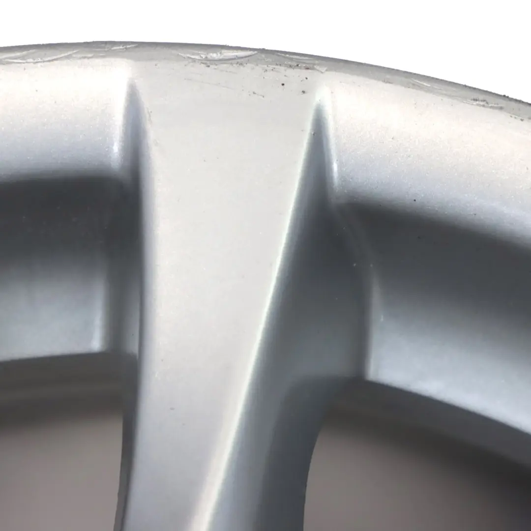 Llanta De aleacion 16" V-Spoke 255 ET:44 7J para BMW E82 E81 E87 E88 con número de pieza 6778218 BMW E82 E81 E87 E88 Llanta De aleacion 16" V-Spoke 255 ET:44 7J - SKU 6778218 - Número de pieza 6778218