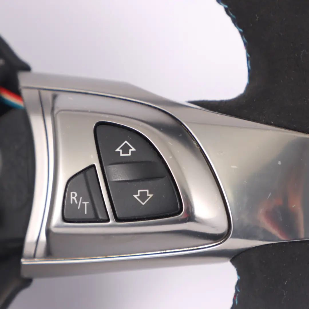 Volant Multifonction Cuir Noir Alcantara M Sport Regarder pour BMW Z4 E85 NEW à propos du numéro de pièce 6784842 BMW Z4 E85 NEW Volant Multifonction Cuir Noir Alcantara M Sport Regarder - SKU 6784842-2 - Numéro de pièce 6784842