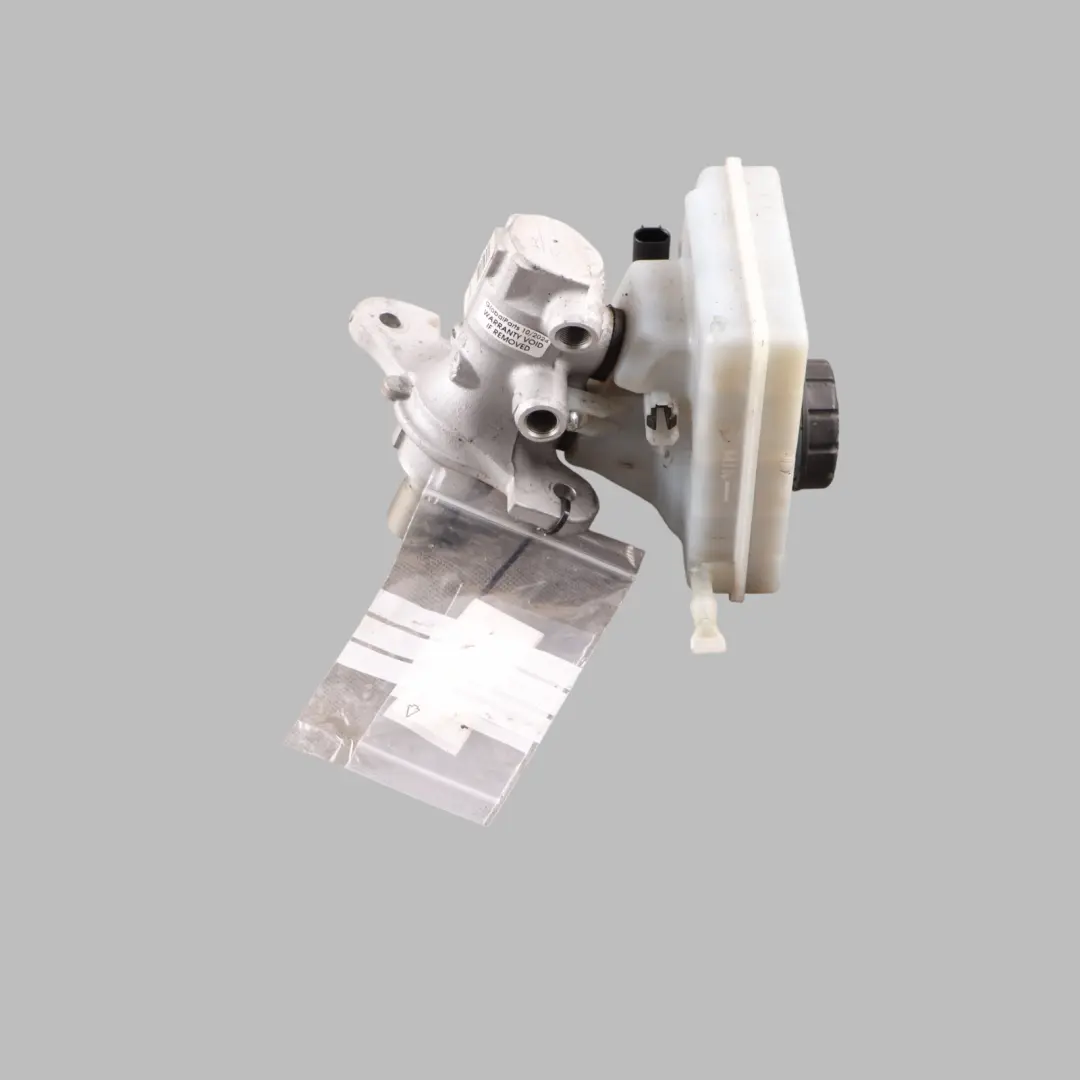 Bouteille Servo Frein BMW X3 F25 X4 F26 Master Cylinder Expansion Tank pour à propos du numéro de pièce 6857872 Bouteille Servo Frein BMW X3 F25 X4 F26 Master Cylinder Expansion Tank - SKU 6857872 - Numéro de pièce 6857872