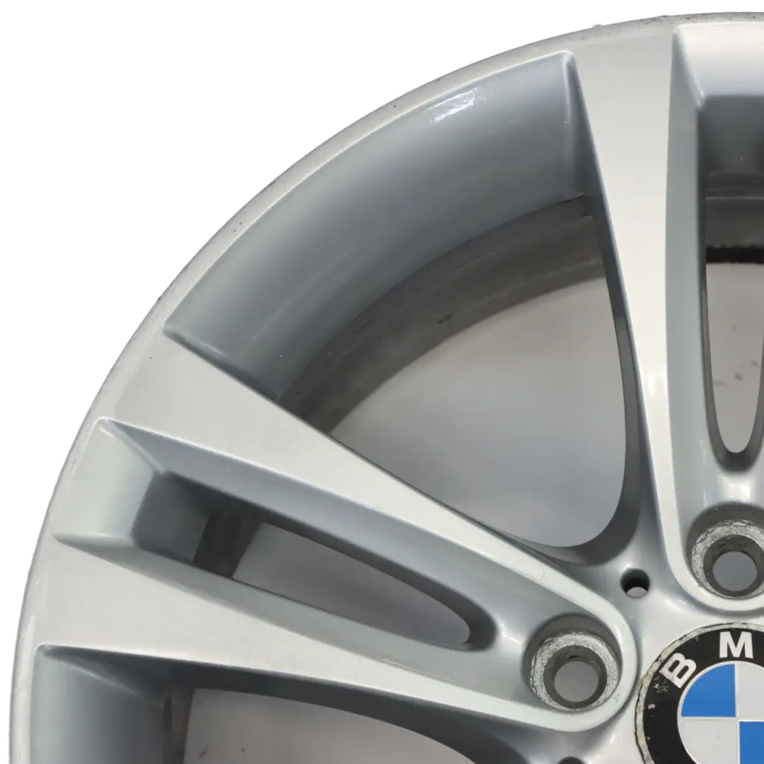 llanta aleación de plata 18 "de doble radio 397 ET:34 8J para BMW F30 F31 F32 F33 F34 con número de pieza 6796247 BMW F30 F31 F32 F33 F34 llanta aleación de plata 18 "de doble radio 397 ET:34 8J - SKU 6796247-4 - Número de pieza 6796247