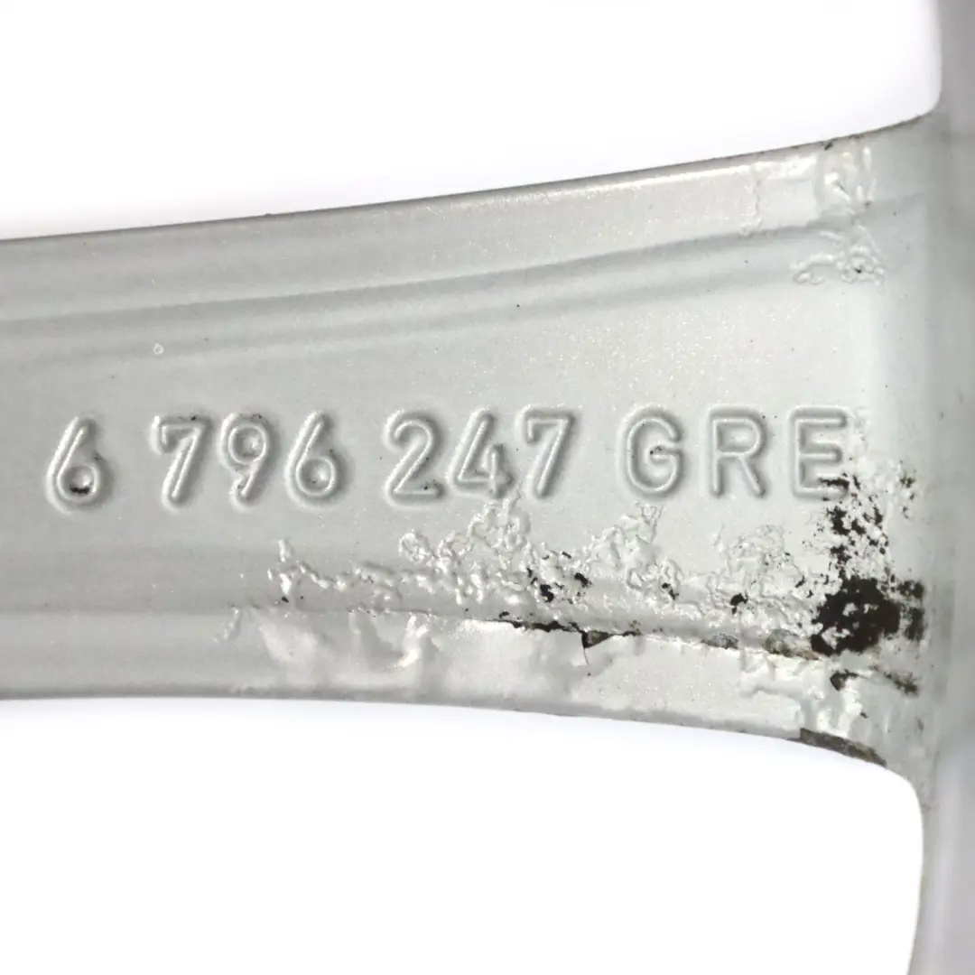 Silberne Leichtmetallfelge 18" Doppelspeiche 397 ET:34 8J für BMW F30 F31 F32 F33 mit Teilenummer 6796247 BMW F30 F31 F32 F33 Silberne Leichtmetallfelge 18" Doppelspeiche 397 ET:34 8J - SKU 6796247-4 - Teilenummer 6796247